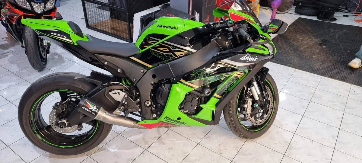 Austin Racing  GP1/R  & GP2R (200MM) FULL RACE EXHAUST SYSTEMS carbon slip-on for   ZX10R 2021 - 2025 2026 AR9