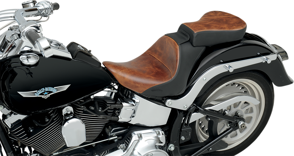 SADDLEMEN Lariat Seat - Softail '06-'17 806-12-0041B