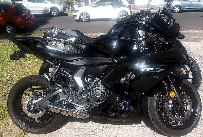 Vandemon  Yamaha R7 MT07 FZ07 XSR700 Tracer 700/GT Tracer 7/GT Titanium Exhaust System  YAMAMT07EXHTITAN VA-81