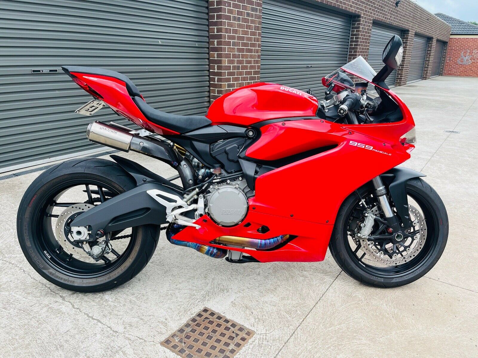 Vandemon  Ducati Panigale 899-959 & Corse Vandemon High Mount Titanium Exhaust System  DUC959TIEXHMESA VA-4