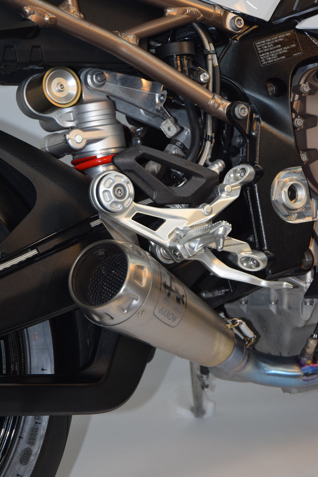 Arrow Competition SHORTY Low Exhaust System  Full Titanium S1000RR 20-25/M1000RR 23-24  71205CP