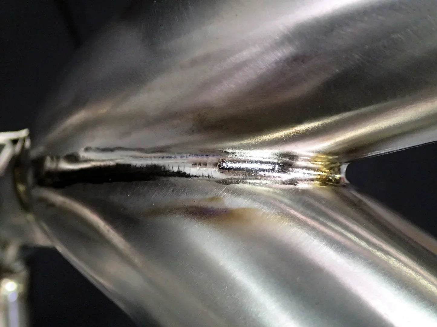 Vandemon  Ducati 1098R,1198 Titanium Exhaust System 2007-11 DUC109RTIEXMESA VA-29