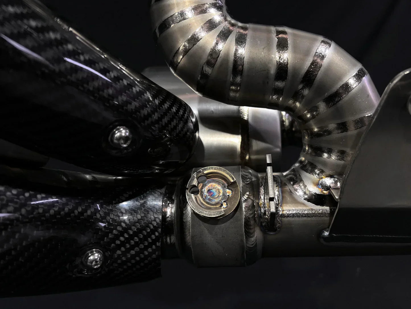 Vandemon  Ducati Supersport 950 Stealth Titanium Slip-On 2021-23 DUC950SSTIEXHCFWVA VA-41