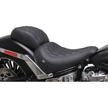 MUSTANG Wide Tripper™ Passenger Seat - Diamond - Black Stitch - FXBR '23-'25 85213