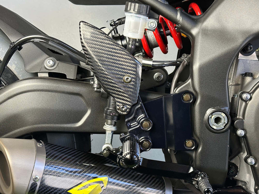 Graves Adjustable Rearsets For  Zx-4rr / Zx-4r 2023-2026  Adjustable Rearsets Rsk-23zx4-Kaf