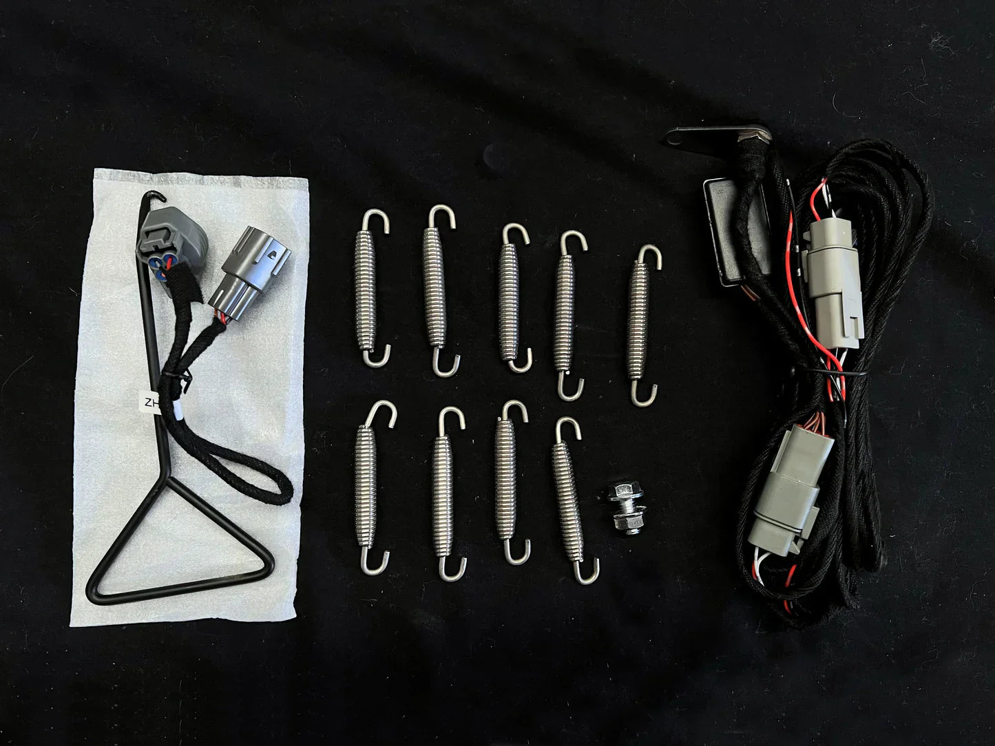 Vandemon  Bimodal Stealth Titanium Exhaust System H2 SE SX   2018-2025 KAWAH2SESXTIEXSYWVB VA-21