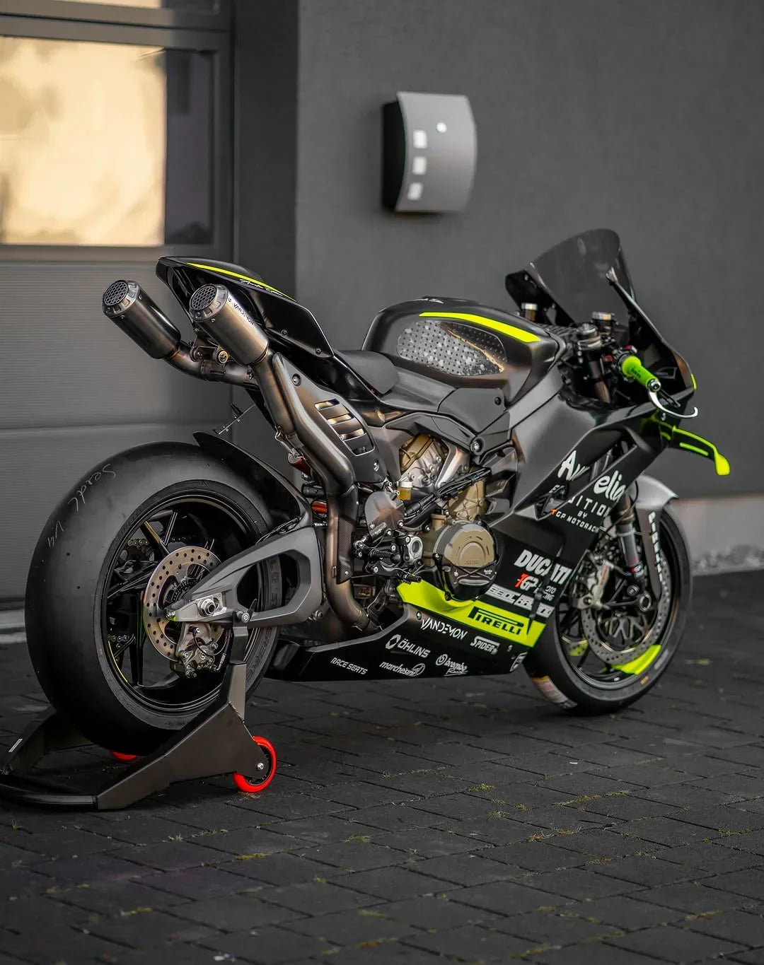 Vandemon Ducati Panigale V4 and V4S 2025-2026 High Mount Race Exhaust System   DUCV4PANHMEXHMESB VA-90