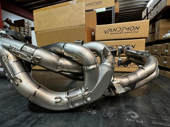 Vandemon Ducati Panigale V4,V4S,V4R & Streetfighter V4 Titanium High Mount Exhaust System  DUCV4PANHMEXHMESA