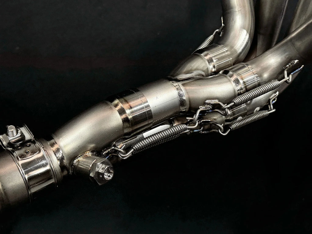 Vandemon  Kawasaki Z1000 Vandemon Dual Titanium Exhaust System with Carbon Fibre Mufflers KAWAZ10TIEXHTWINCFA VA-166