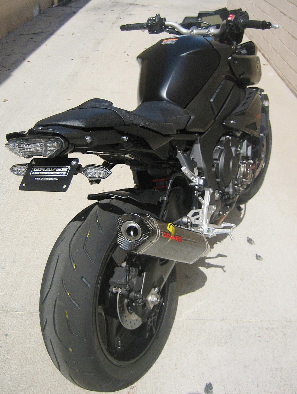 Graves Motorsports  Cat Eliminator Exhaust System Fz10 2017 / Mt-10 2018-2021 Exy-17fz10-Cetc