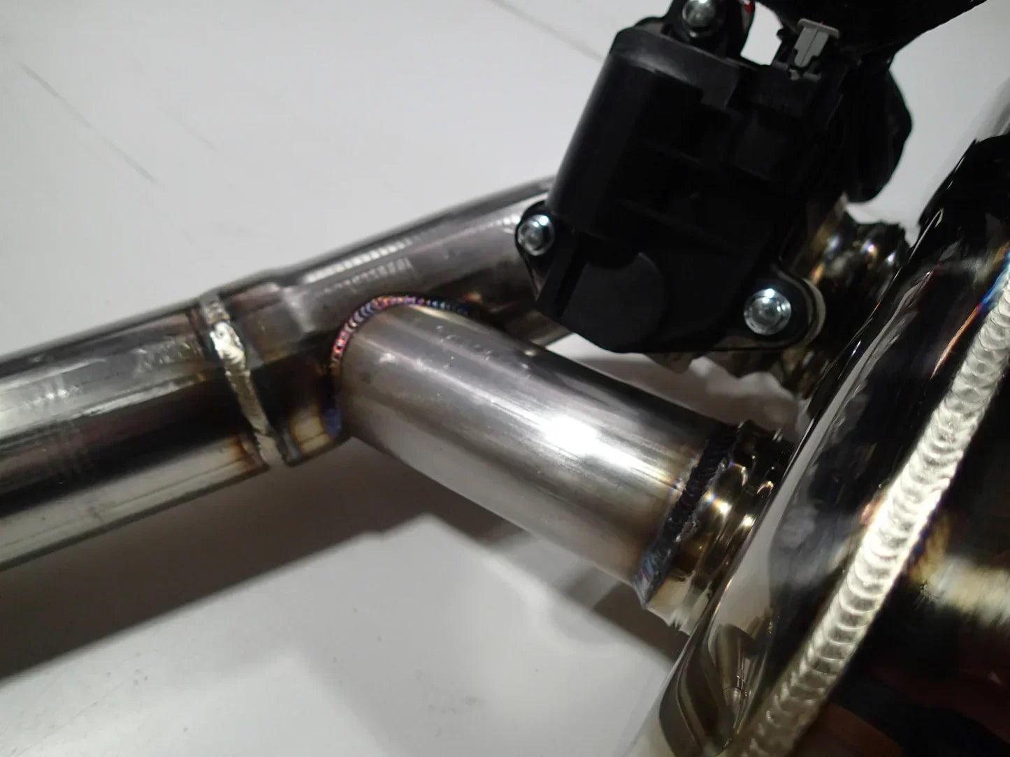 Vandemon Ford Mustang 2.3 ECO Boost Bimodal Stealth Cat back Exhaust System 2015+ MS23FRDEXHSSVLB VA-130