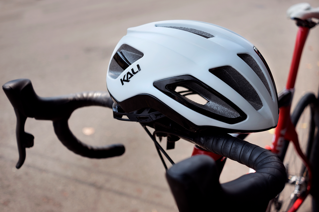 KALI Uno Helmet - Matte White/Black - S/M 240921136