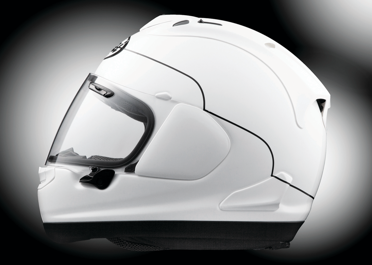 ARAI Quantum-X Helmet - White - XL 0101-15704